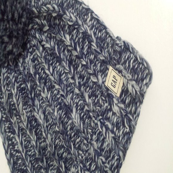 Baby Gap Blue Winter Hat - Picture 2 of 8